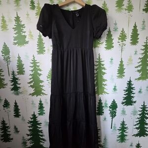 Forever 21 Black Short Sleeve Dress